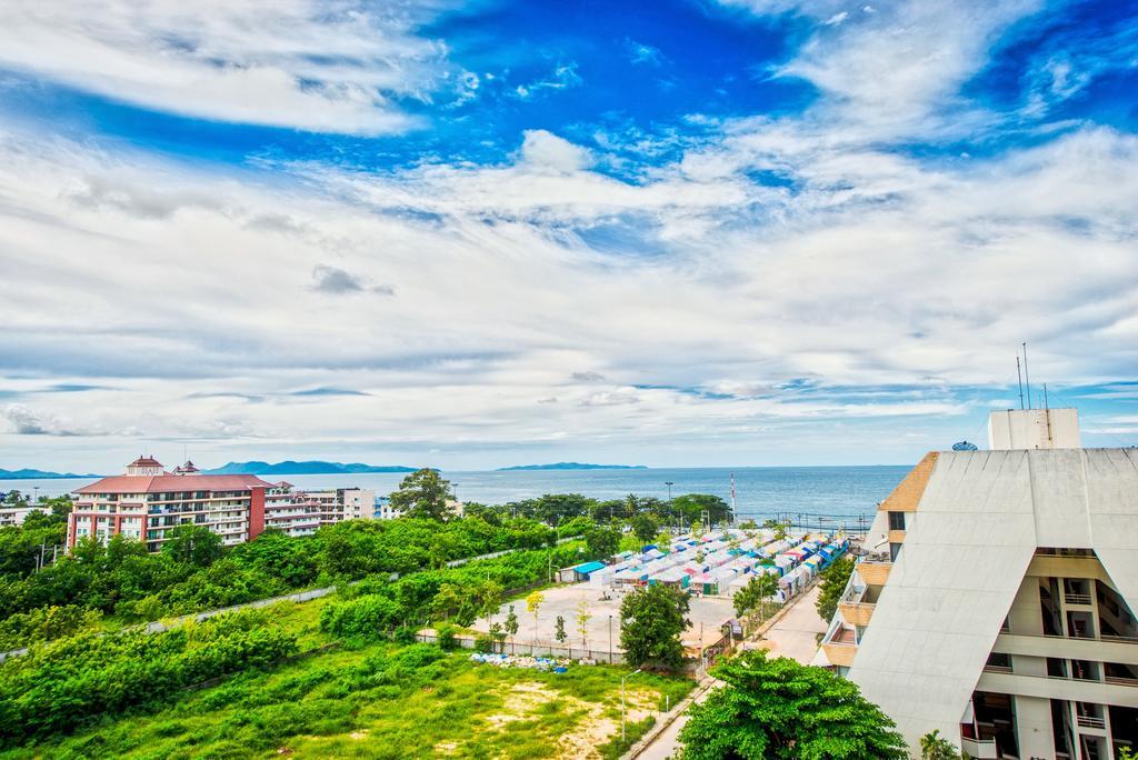 Acqua - 100 Meters From Jomtien Beach Pattaya Zewnętrze zdjęcie