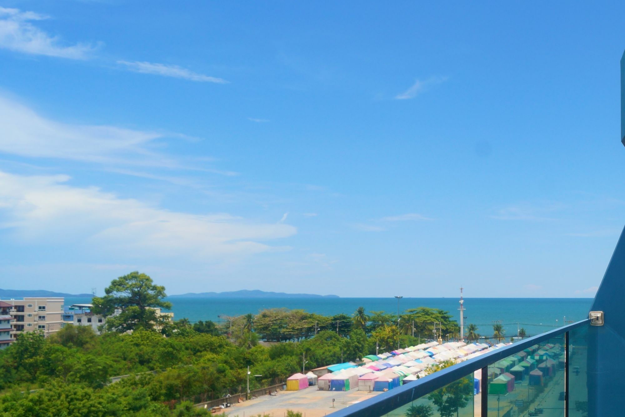 Acqua - 100 Meters From Jomtien Beach Pattaya Zewnętrze zdjęcie